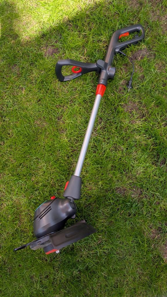 Gardena ComfortCut 550/28 elektrische trimmer, Ophalen, Gebruikt, 10 tot 30 cm, Elektrisch