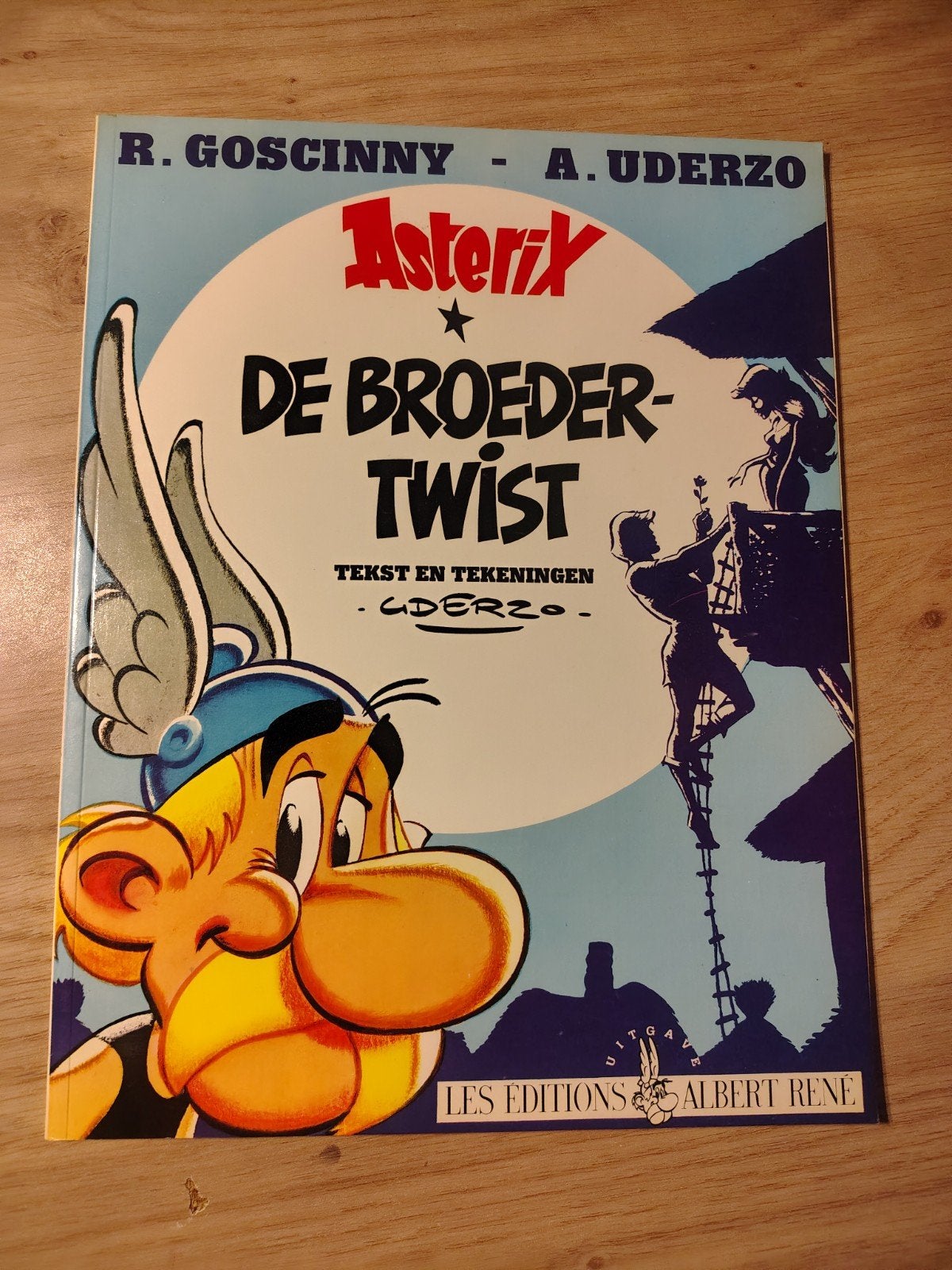 Asterix De Broeder Twist, Eén stripboek, Ophalen of Verzenden, Gelezen
