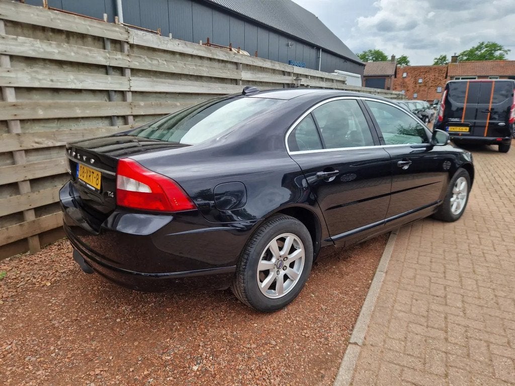 Volvo S80 1.6 T4 Automaat Kinetic Dealer onderh € 9.950,00, Automaat, 1596 cc, Stof, Gebruikt