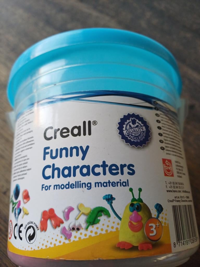 Creall Funny Characters klei-poppetjes set, Ophalen of Verzenden, Zo goed als nieuw, Knutselen