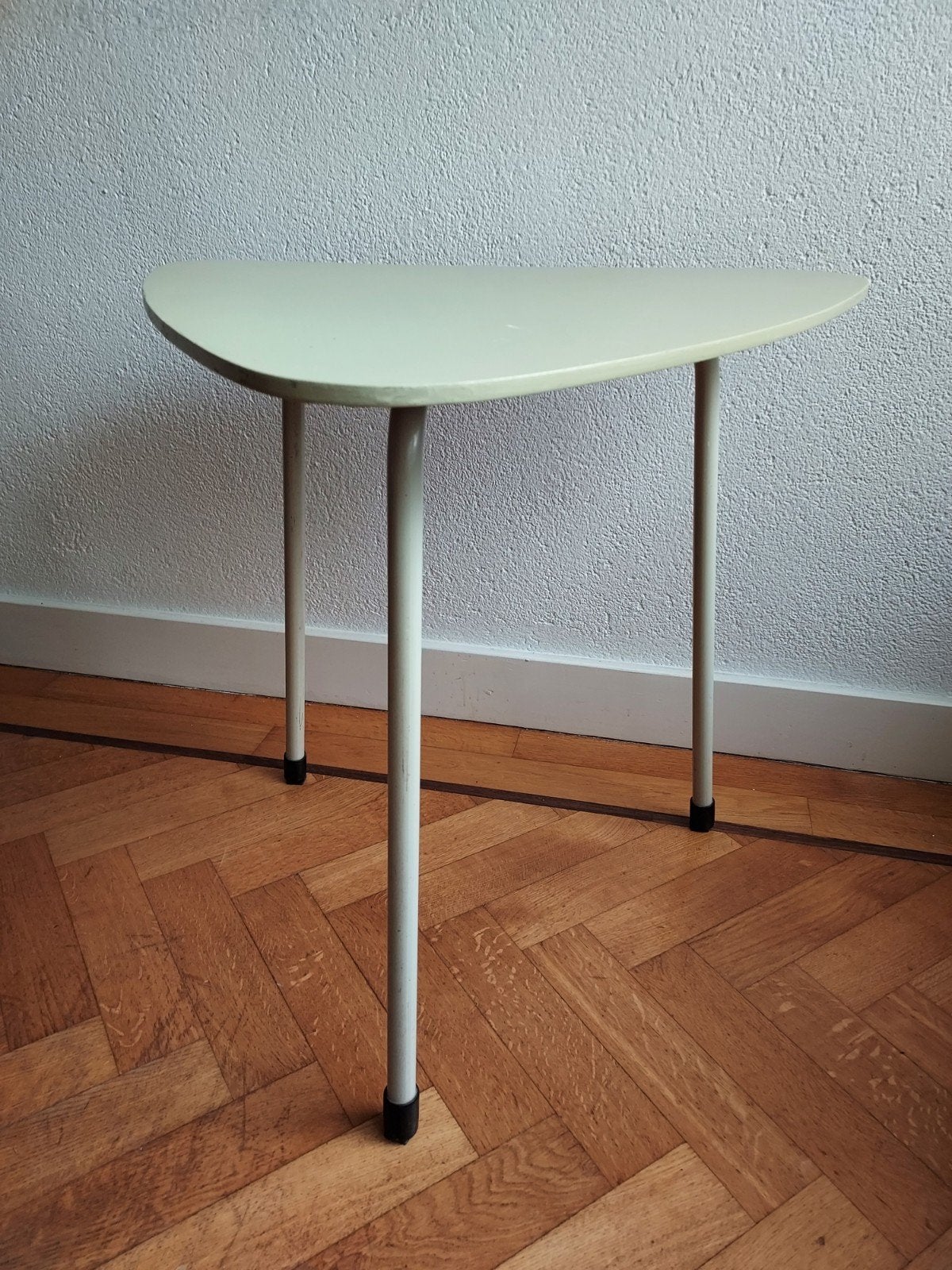 vintage bijzettafel 3 poot, Ophalen, Gebruikt, Rechthoekig, 60 cm of meer