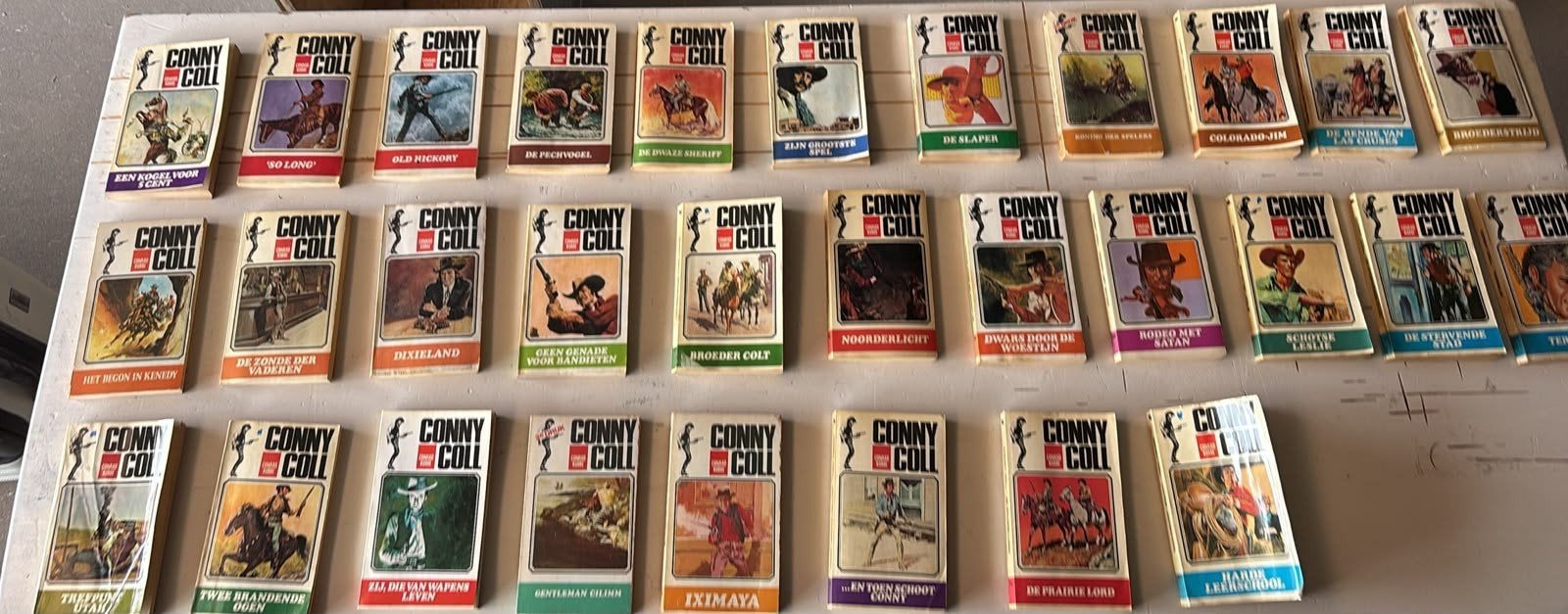 Conny Coll Western Boekjes Collectie -45 Stuks, Ophalen of Verzenden, Gelezen