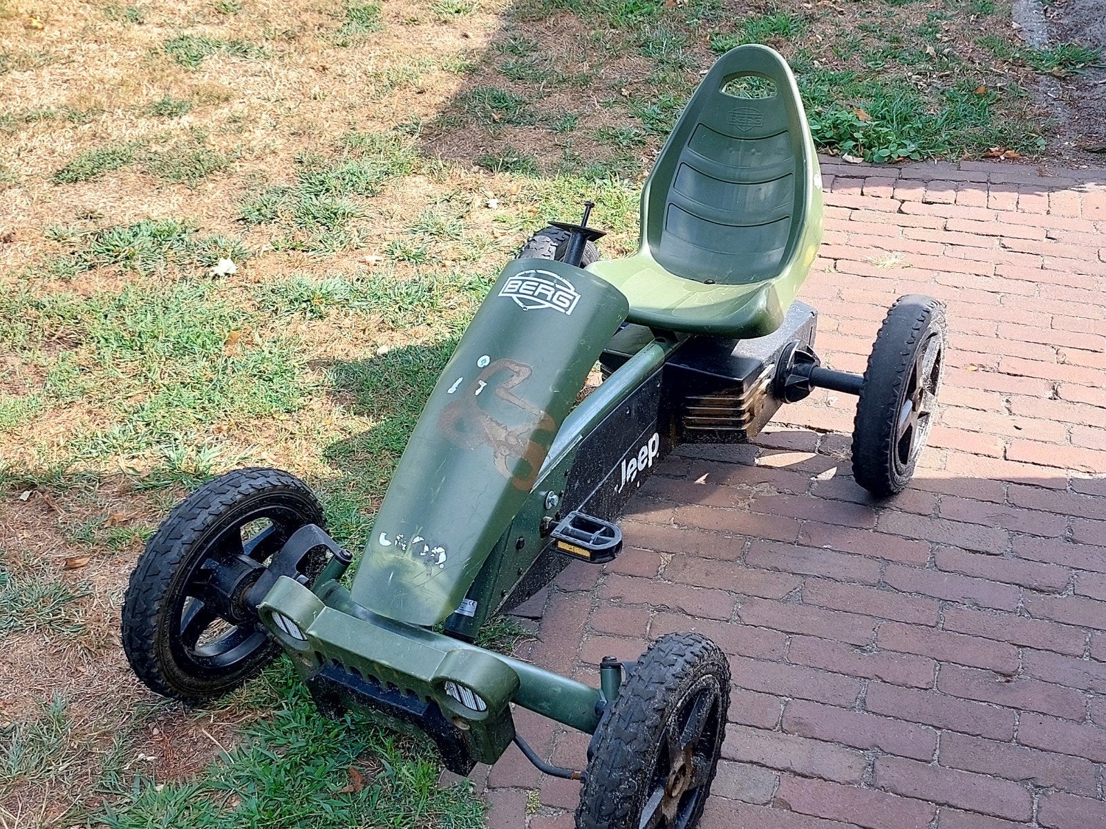 Berg Jeep skelter - Groen, Kinderen en Baby's, Speelgoed | Buiten | Skelters, Ophalen, Gebruikt, Berg