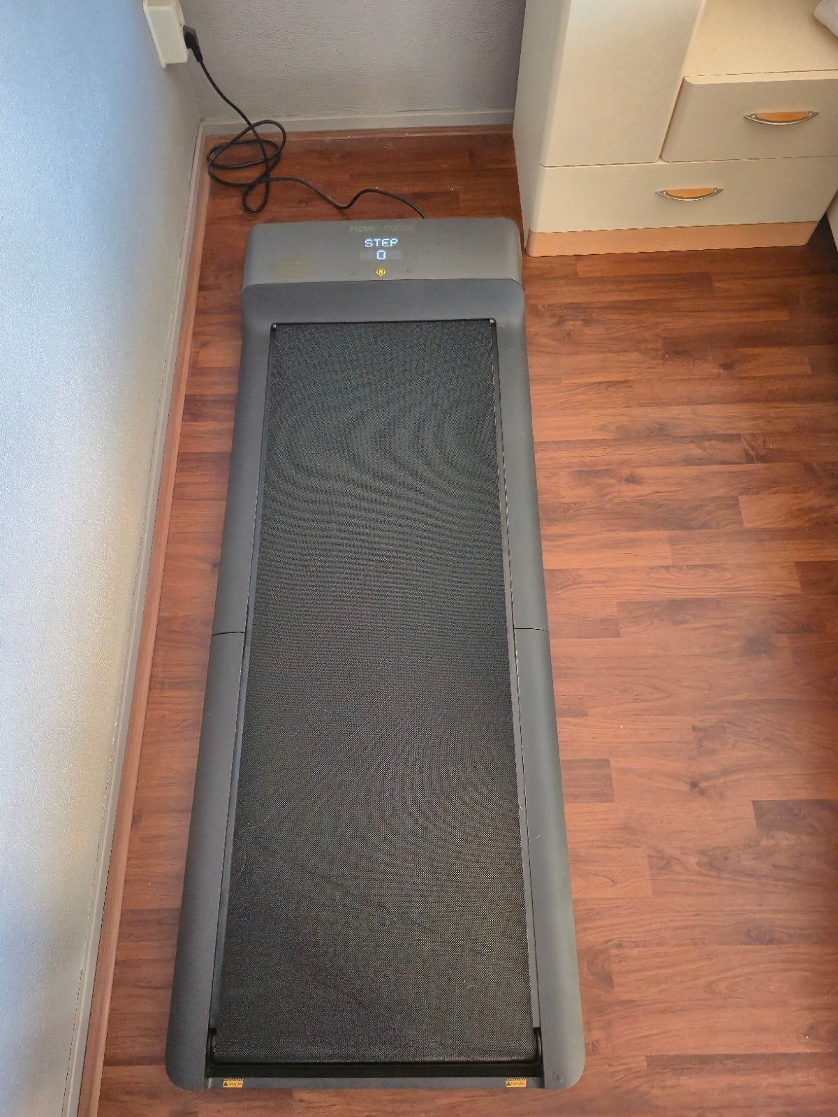 Flow Fitness Walker WalkingPad.    loopband, Ophalen, Zo goed als nieuw, Loopband