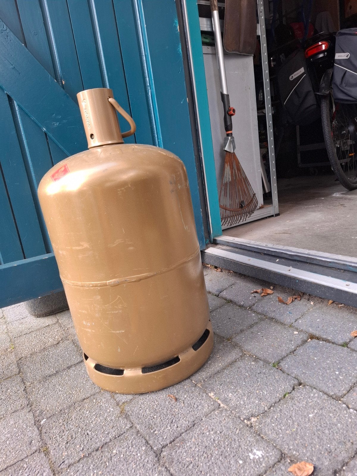 lege gasfles, Caravans en Kamperen, Kampeeraccessoires, Ophalen, Gebruikt