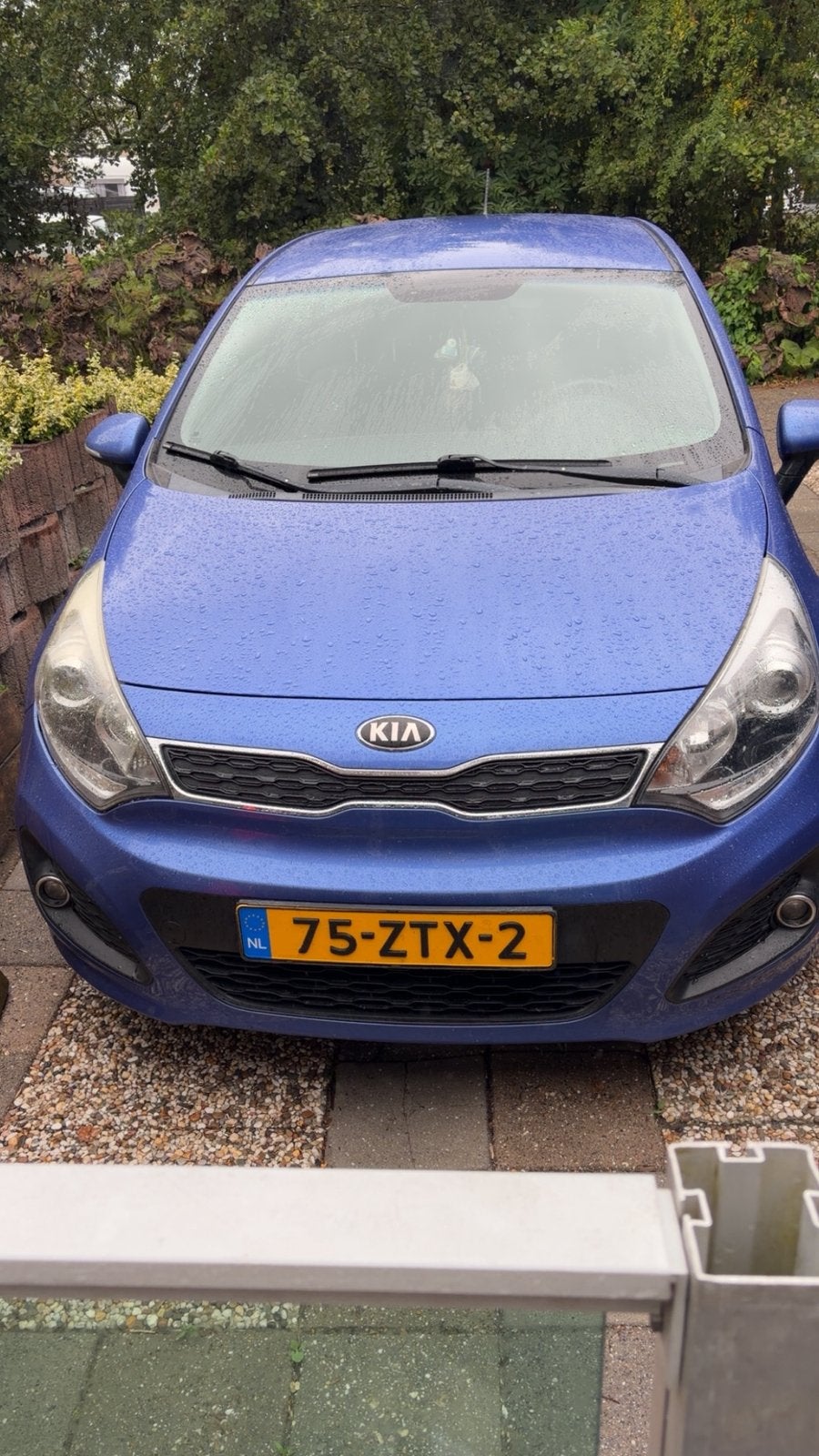 Kia Rio 1.2 I 3DRS 2013 Blauw, 40 €/maand, Zwart, 4 cilinders, Blauw