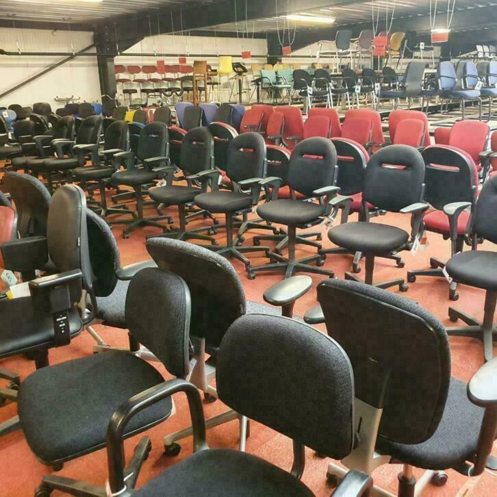 Heel veel bureaustoelen div merken Ahrend, Eromes, Steelcase, Ophalen of Verzenden, Gebruikt