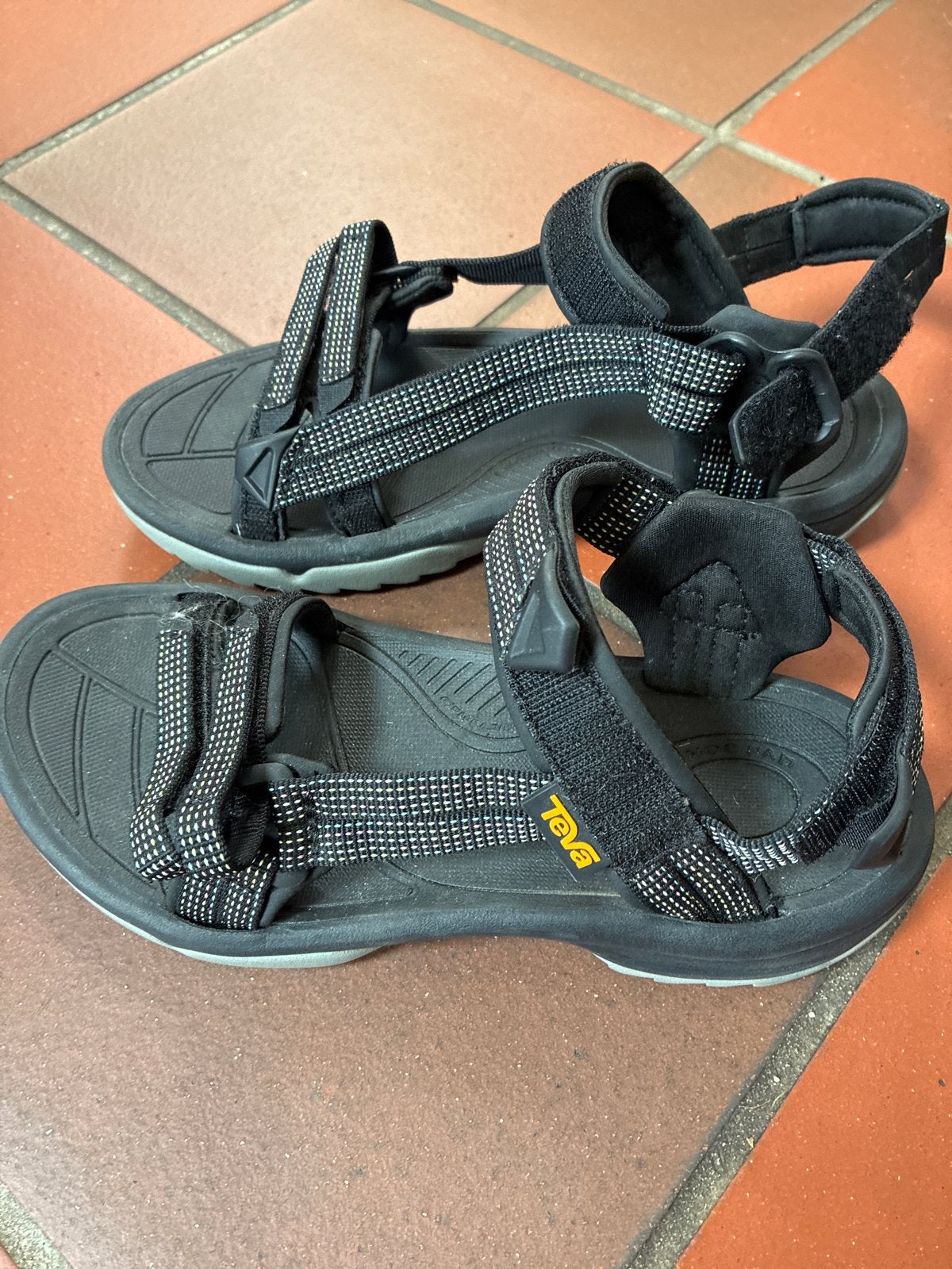 Teva sandalen - Zwart - Maat 37, Ophalen of Verzenden, Gedragen, Zwart, Sandalen of Muiltjes