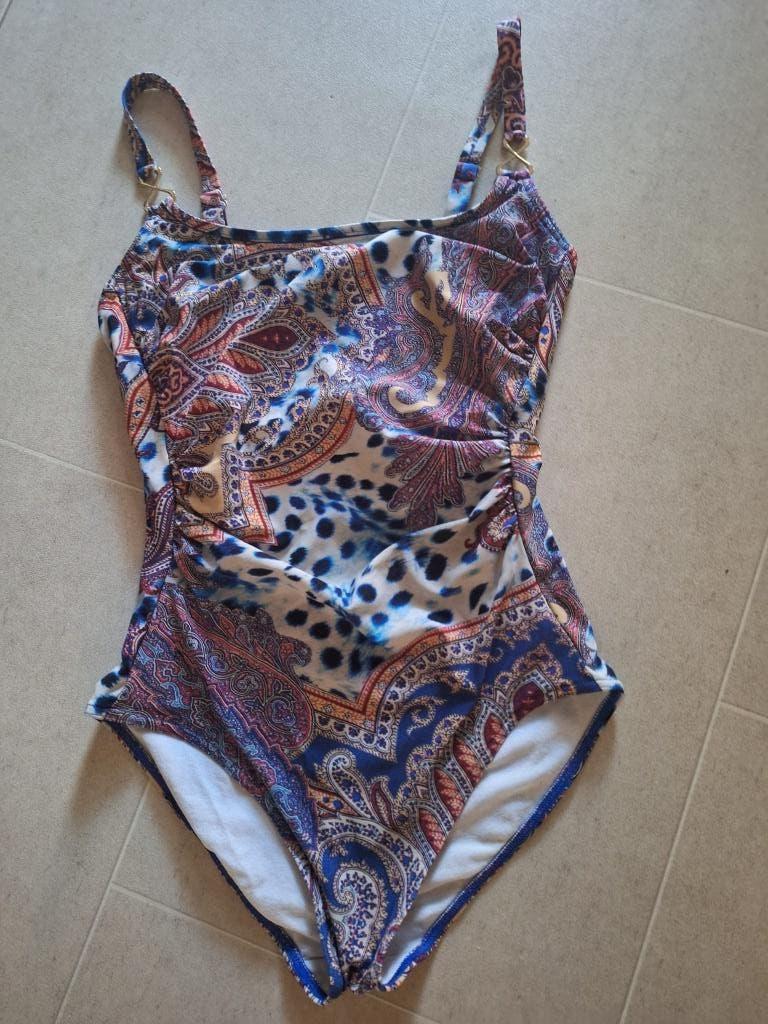 Badpak Opera mt 40, Kleding | Dames, Badmode en Zwemkleding, Badpak, Ophalen of Verzenden, Zo goed als nieuw, Overige kleuren
