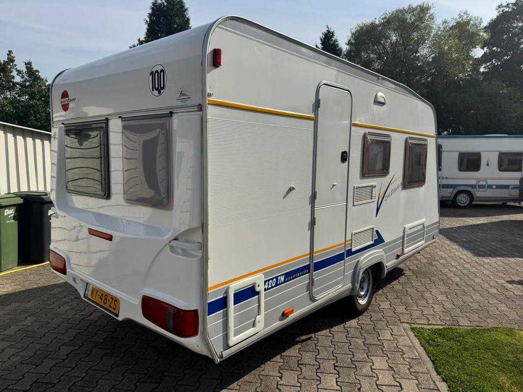 Prachtige BURSTNER VENTANA AVANTGARDE 420 TN *walker tent*, 750 - 1000 kg, _, Bürstner, 4 tot 5 meter