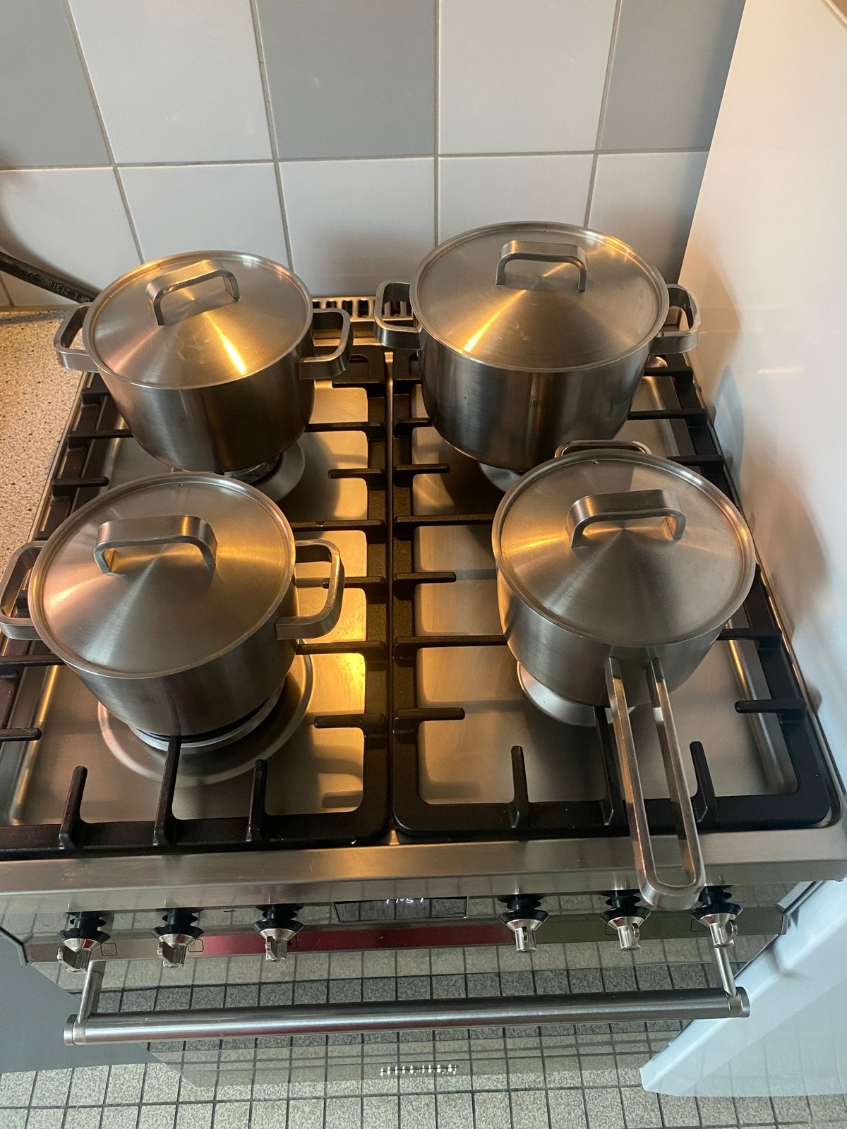 BK Pannenset 18/10 RVS - 20, 18, 16 cm kookpannen + steelpan, Huis en Inrichting, Keuken | Potten en Pannen, Gebruikt, Met deksel