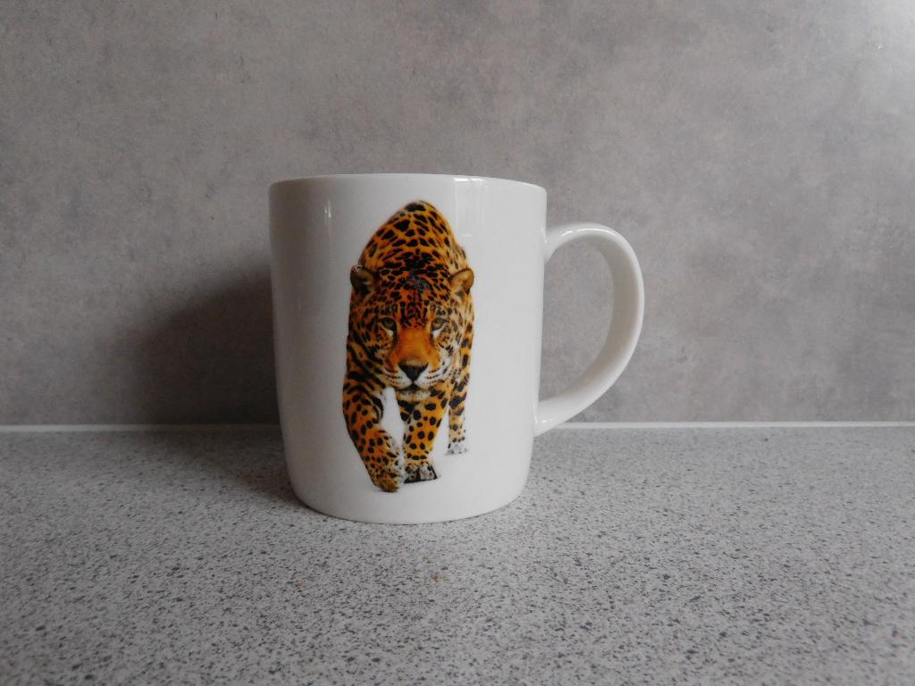 Mok 9x8 cm. Panter Animal Friends, Ophalen of Verzenden, Zo goed als nieuw, Overige stijlen, Kop(pen) en/of Schotel(s)
