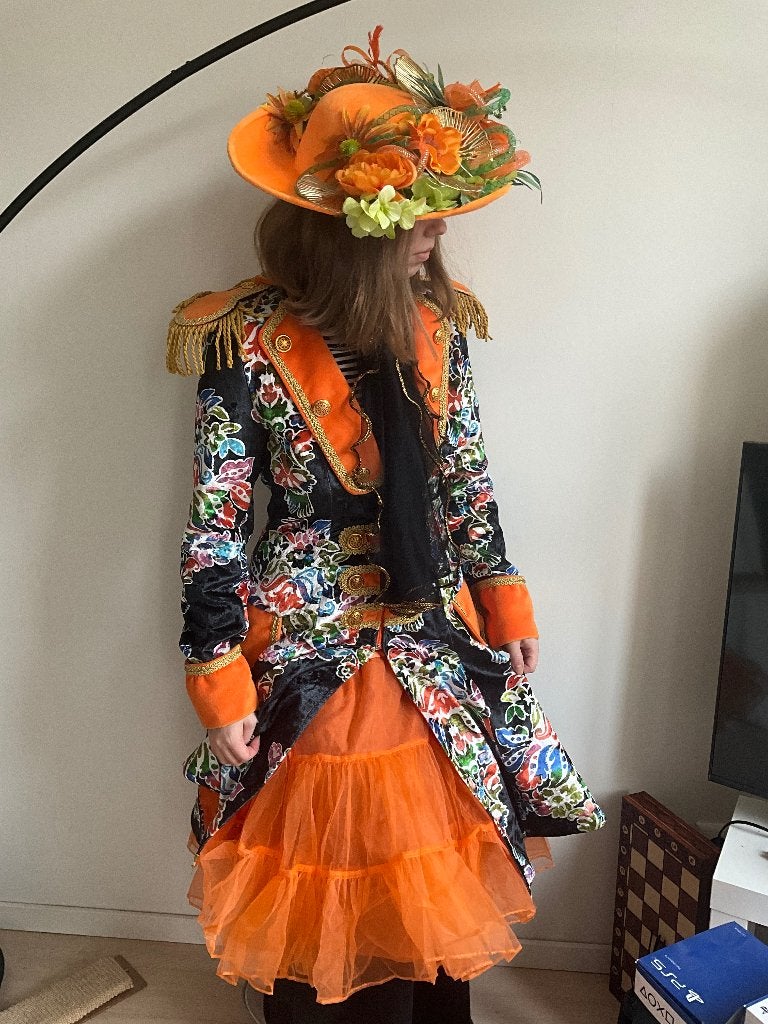 Uniek en kleurrijk carnavalskostuum, Kleding | Dames, Carnavalskleding en Feestkleding, Carnaval, Ophalen of Verzenden, Zo goed als nieuw