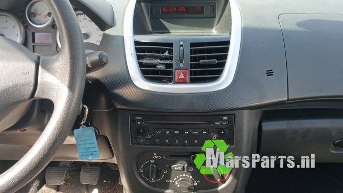Kachel Bedieningspaneel van een Peugeot 206 PLUS, Auto-onderdelen, Gebruikt, -, -, Ophalen of Verzenden