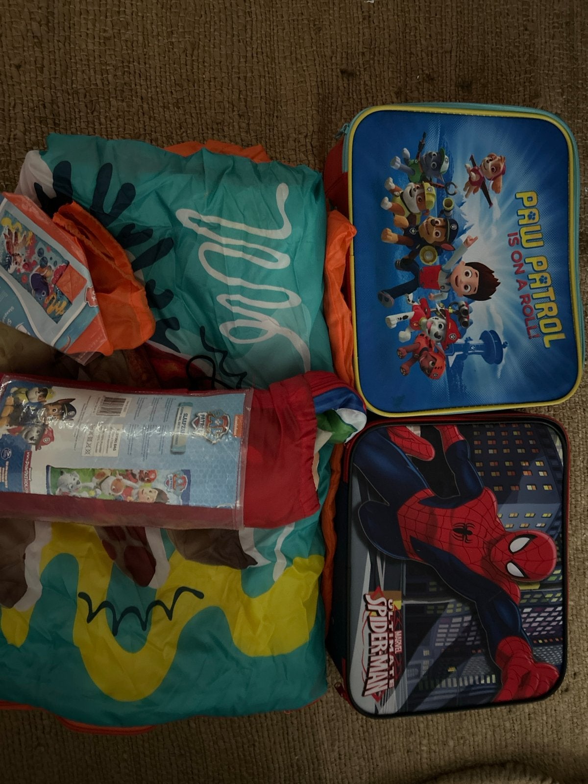 Paw Patrol & Finding Dory slaapzakken + koffers, Caravans en Kamperen, Ophalen of Verzenden, Gebruikt