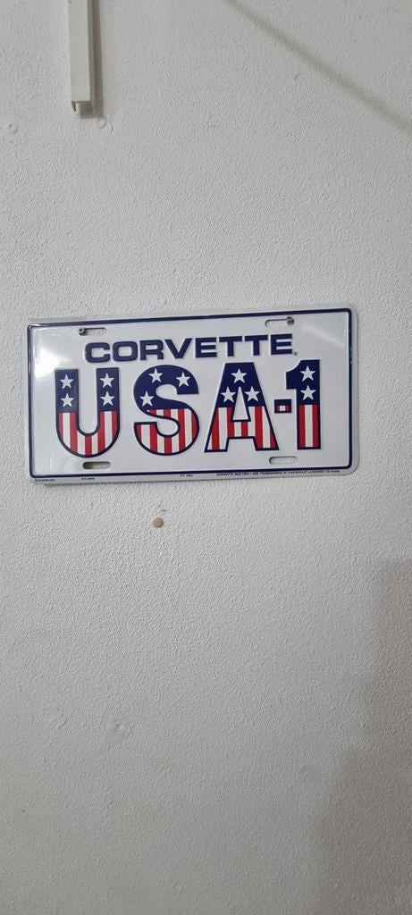 Amerikaanse Kentekenplaat Deco., Ophalen
