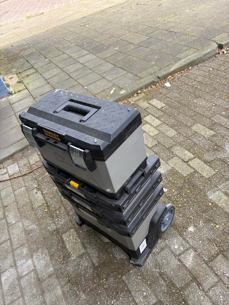 Stanley Gereedschapswagen/Kist op wielen, Doe-het-zelf en Verbouw, Gereedschapskisten, Ophalen, Gebruikt