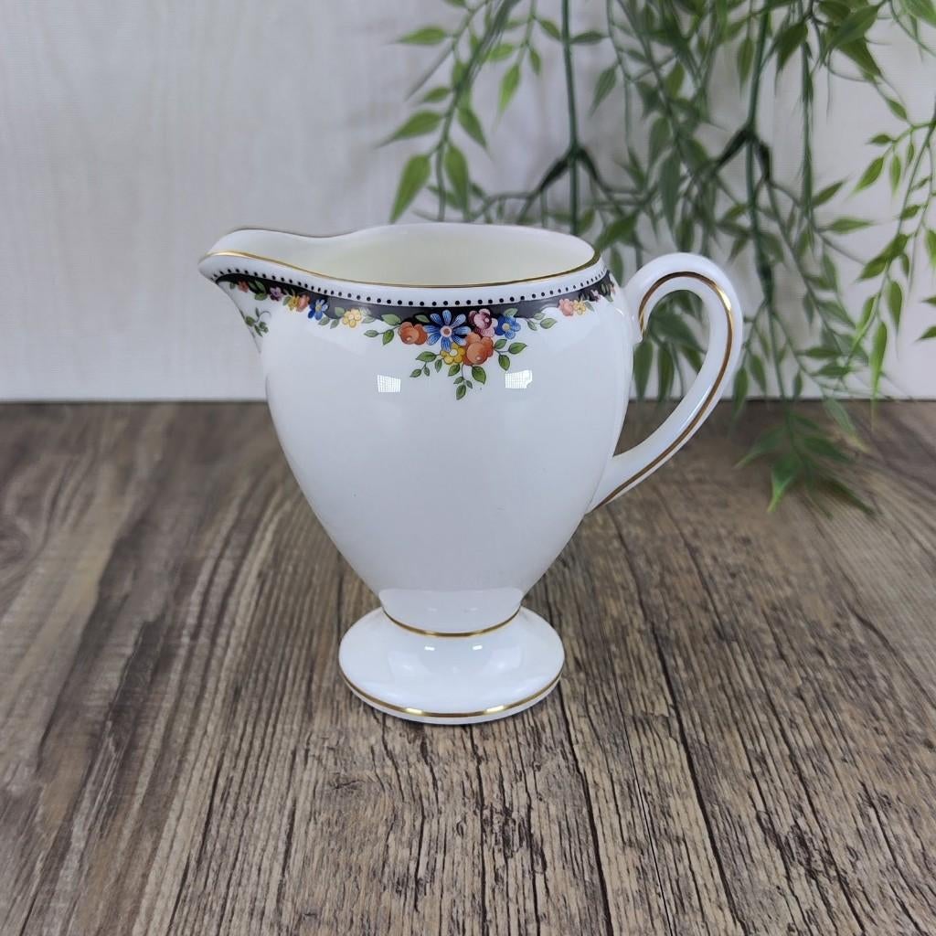 Wedgwood Osborne Melk- / Roomkannetje, Ophalen of Verzenden