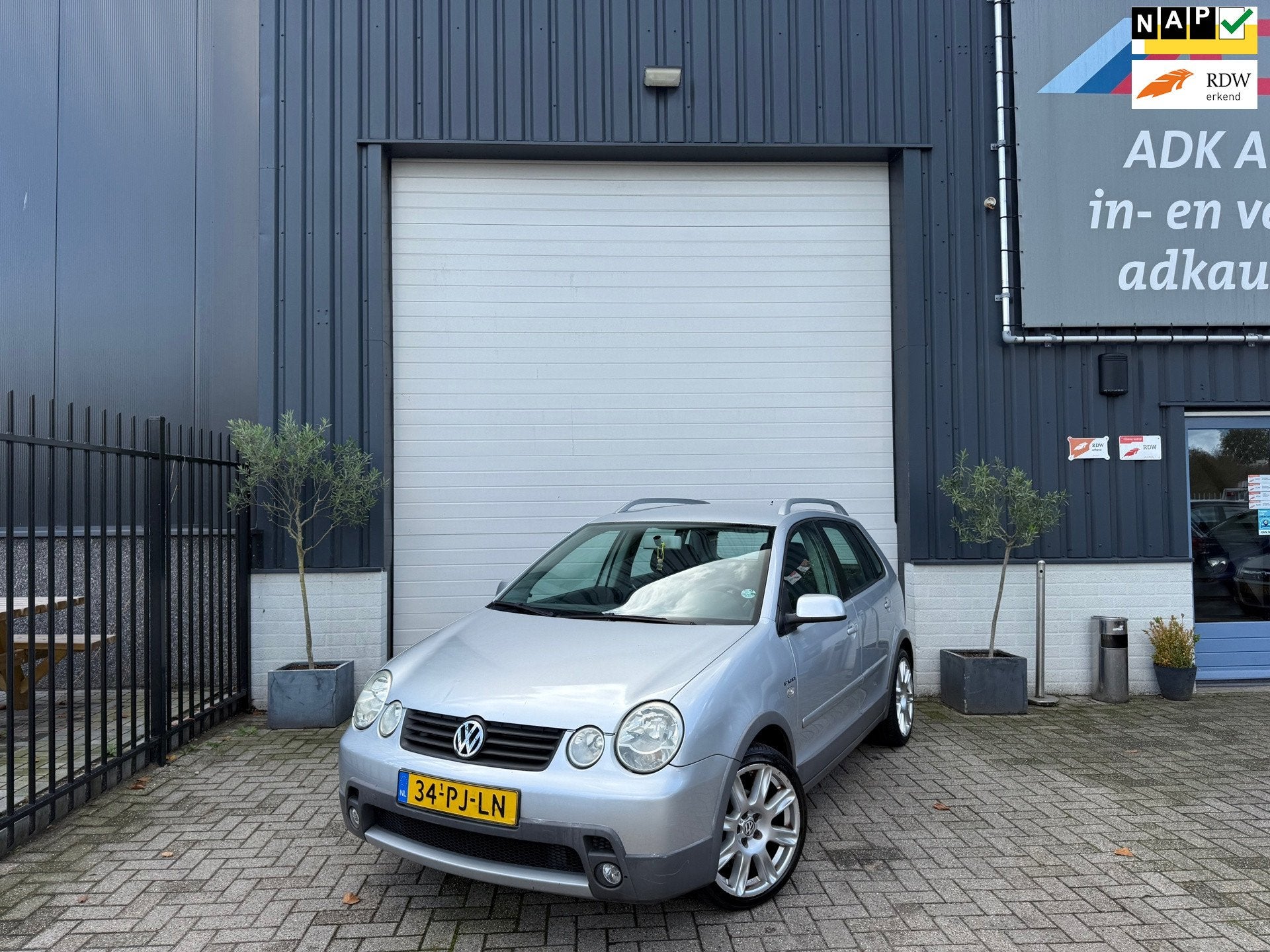 Volkswagen Polo 1.4-16V FUN CROSS/CRUISE/AIRCO/LM VELGEN, Voorwielaandrijving, 4 cilinders, Elektrische ramen, Origineel Nederlands