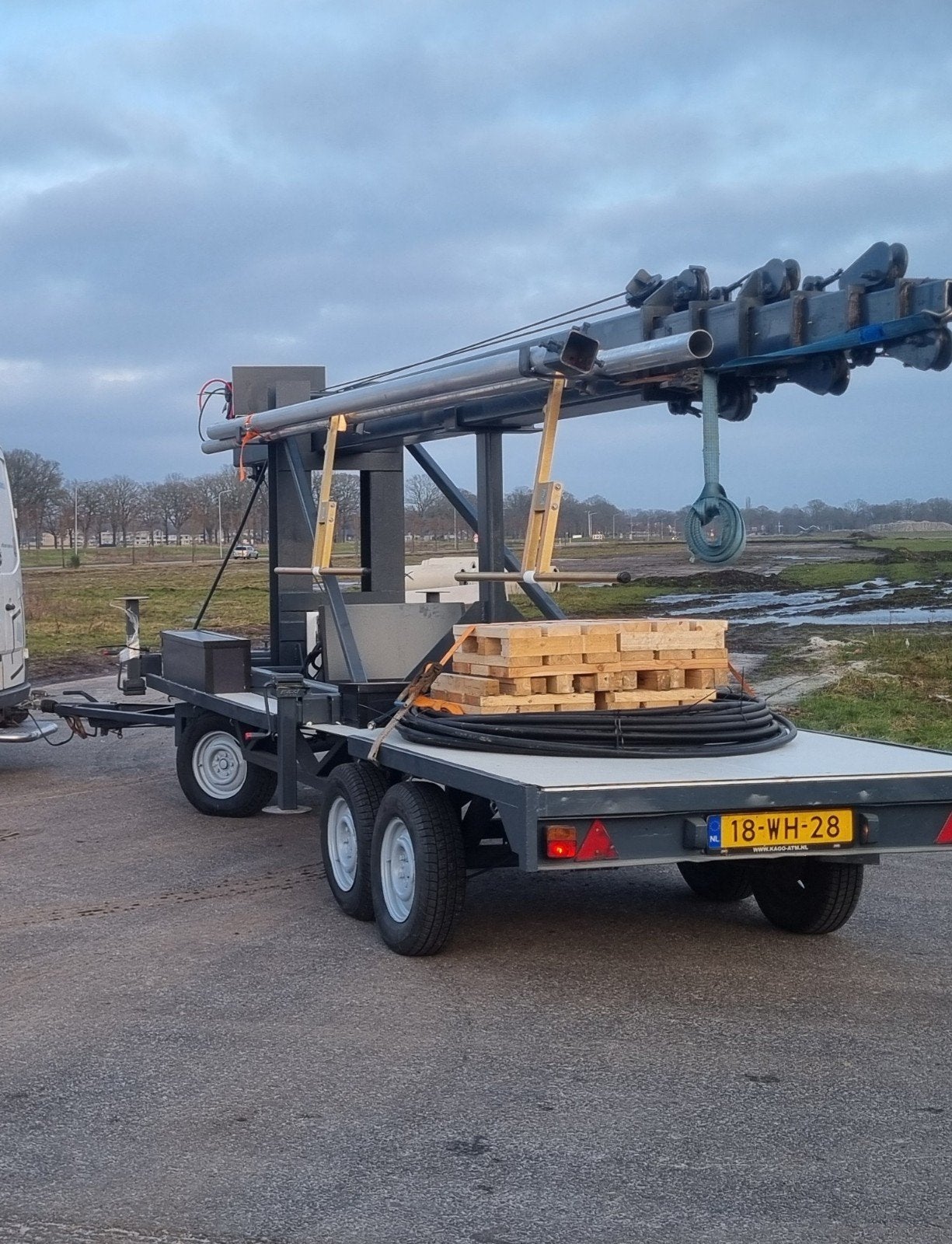 Te huur: mobiele zend/antennemast, Telecommunicatie, Ophalen of Verzenden