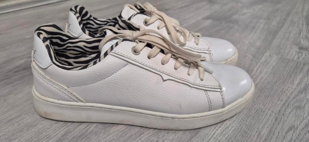 Hele mooie schoenen van Cruyff, Cruyff, Wit, Ophalen of Verzenden, Sneakers of Gympen