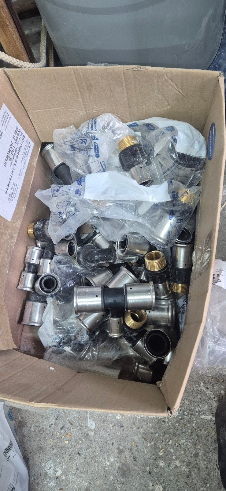 Henco koppelingen 32, 40 en 63 mm, Doe-het-zelf en Verbouw, Buizen en Afvoer, Ophalen, Overige materialen, Overige typen, Nieuw