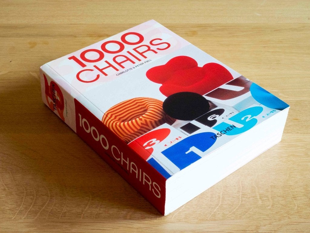 1000 Chairs 25th anniversary! | Fiell | Taschen, Boeken, Ophalen of Verzenden, Gelezen, Overige onderwerpen