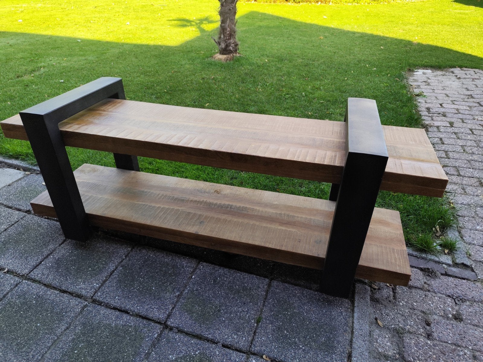 TV meubel Eleonora Mangohout, Ophalen, 100 tot 150 cm, Zo goed als nieuw, Minder dan 100 cm