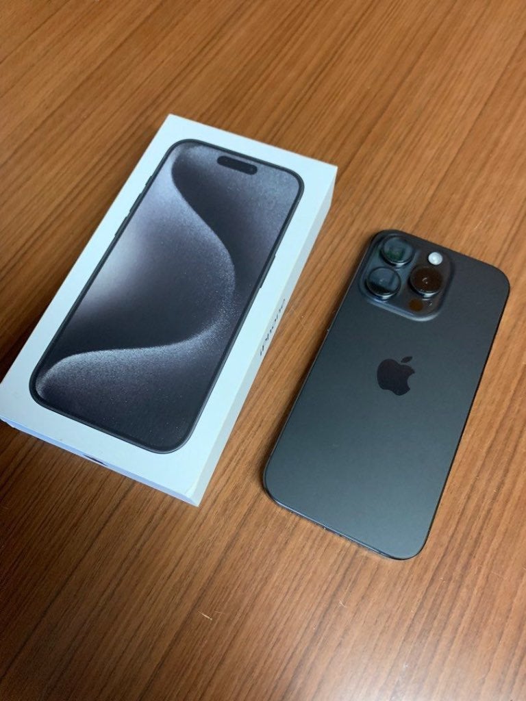 Apple iphone 15 PRO MAX 512 GB Zwart Titanium, ., Overige typen, Ophalen of Verzenden, Zo goed als nieuw