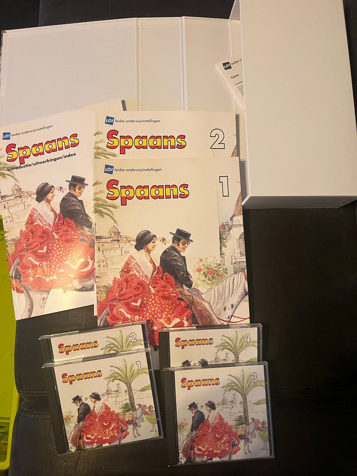 LOI Cursus Spaans Compleet (Boeken & CD's), Ophalen of Verzenden, Zo goed als nieuw, Non-fictie