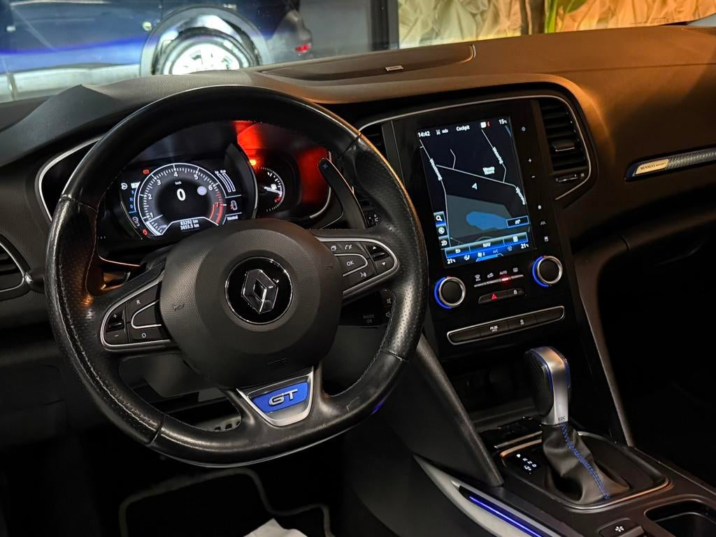 Renault Mégane Estate 1.6 TCe GT 205pk|Automaat|Sport Kuips, Gebruikt, 4 cilinders, Met garantie (alle), Parkeersensor