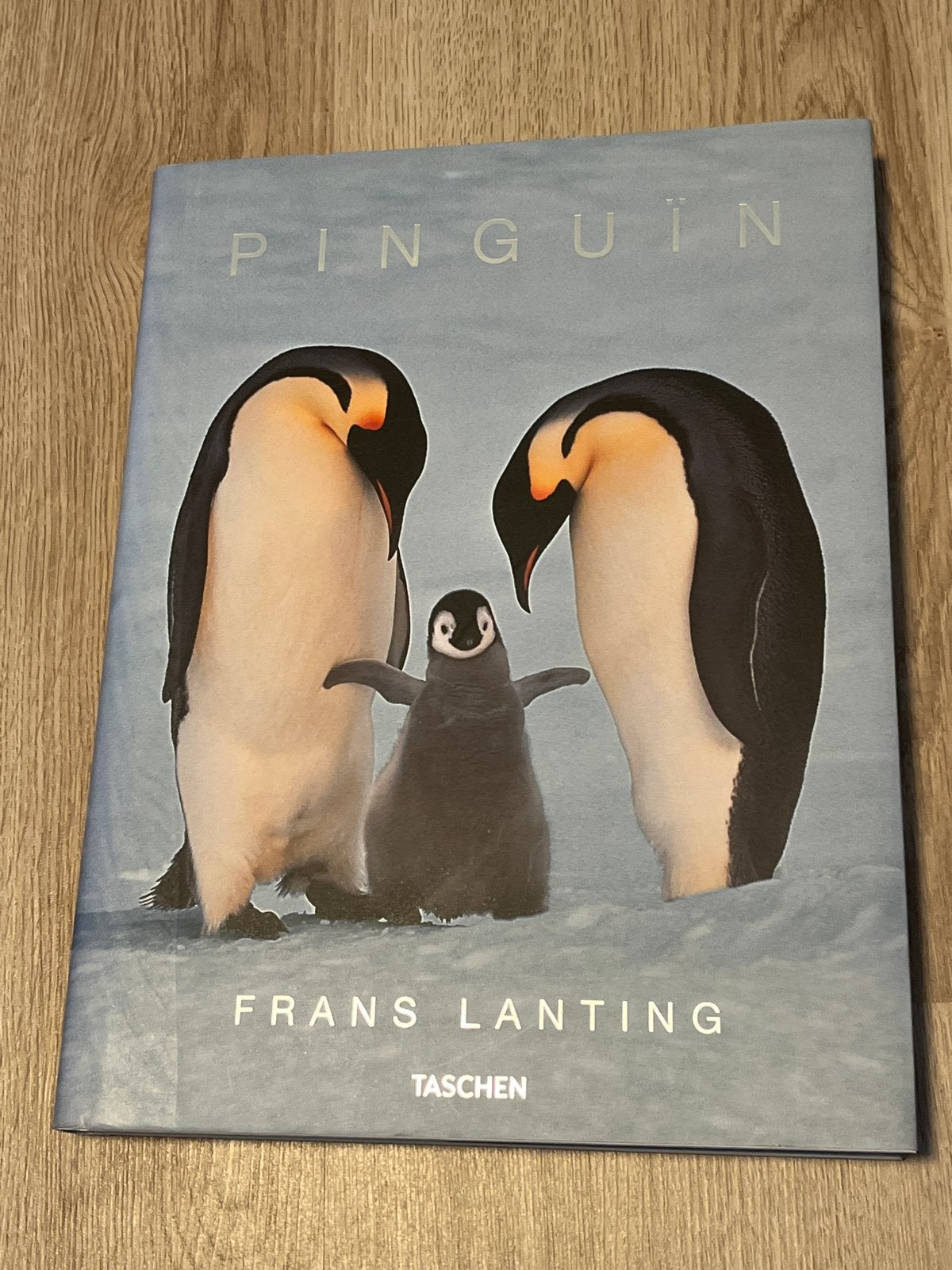 Pinguïn - Frans Lanting - Prachtig natuurboek, Ophalen of Verzenden, Zo goed als nieuw, Vogels