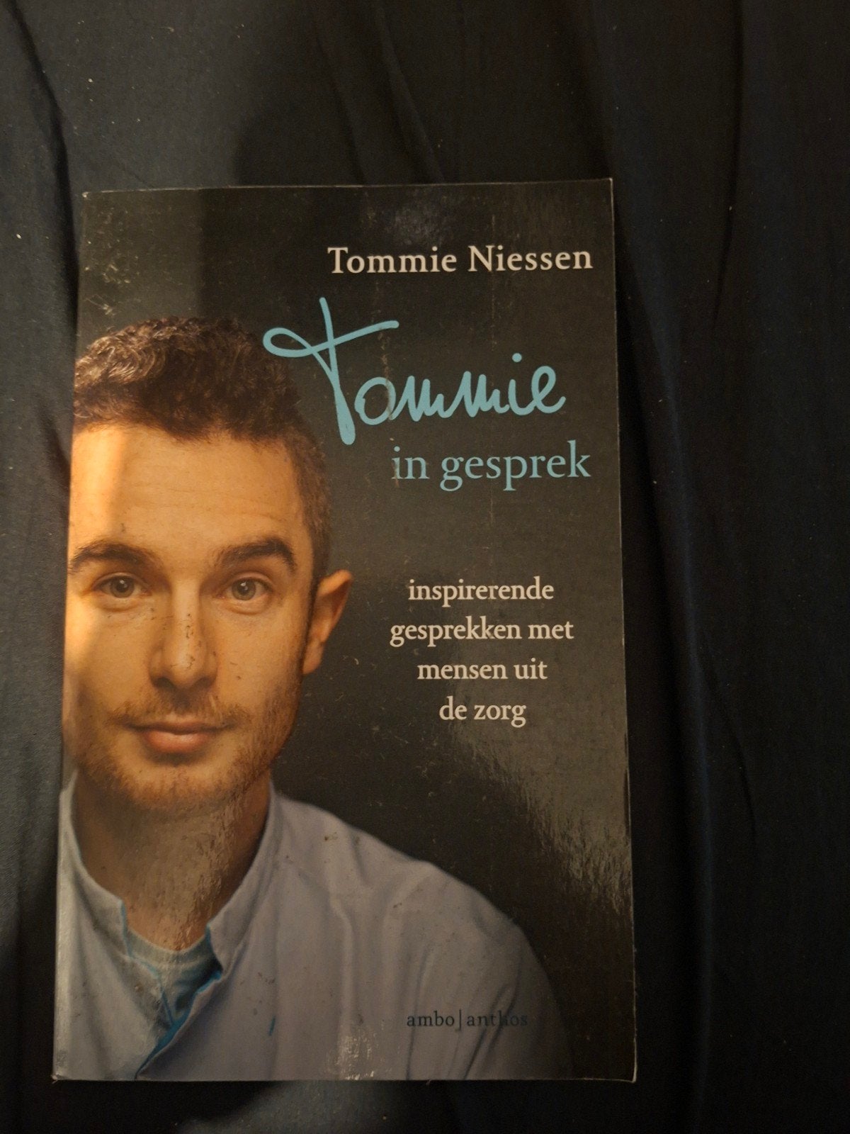 Tommie in gesprek - inspirerende gesprekken uit de zorg, Ophalen of Verzenden, Gelezen, Overige typen, Tommie Niessen