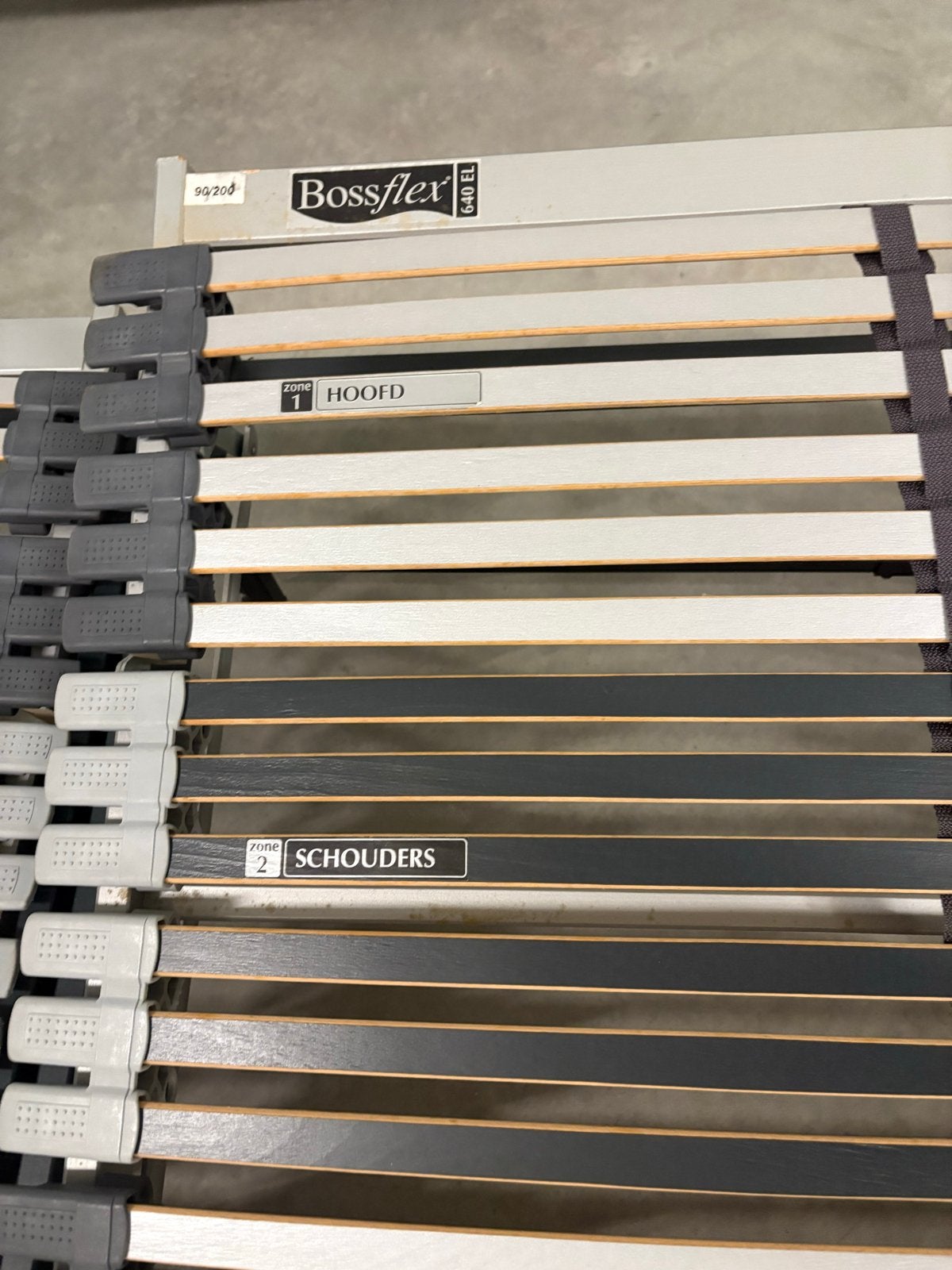 Bossflex Elektrische Lattenbodem 90x200 - NOG 1 STUK!, Ophalen, 90 cm, Eenpersoons, Zo goed als nieuw