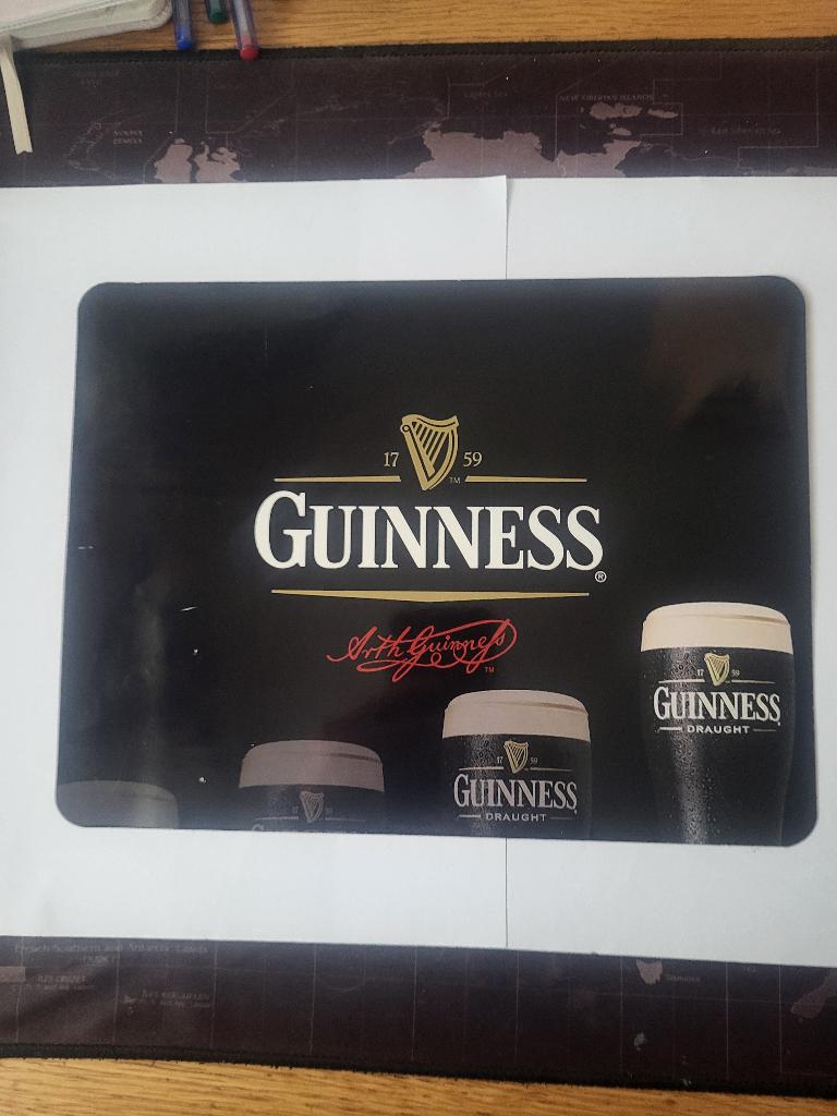 GUINNESS BEER - 321 -VLAKKE GLIMMENDE PLAATMAGNEET!, Verzamelen, Ophalen, Zo goed als nieuw, Reclamebord, Plaat of Schild, Overige merken