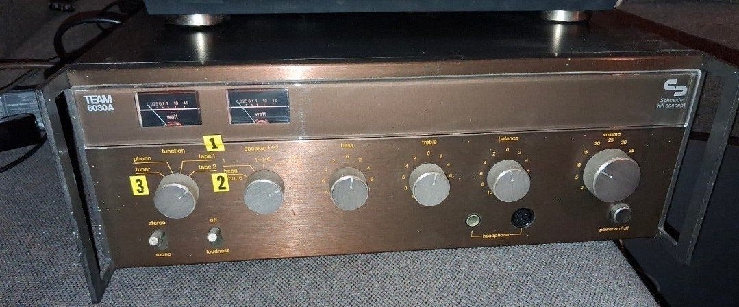Schneider Team 6030A Versterker - Vintage Hifi, Audio, Tv en Foto, Overige merken, Gebruikt, Ophalen of Verzenden, Minder dan 60 watt