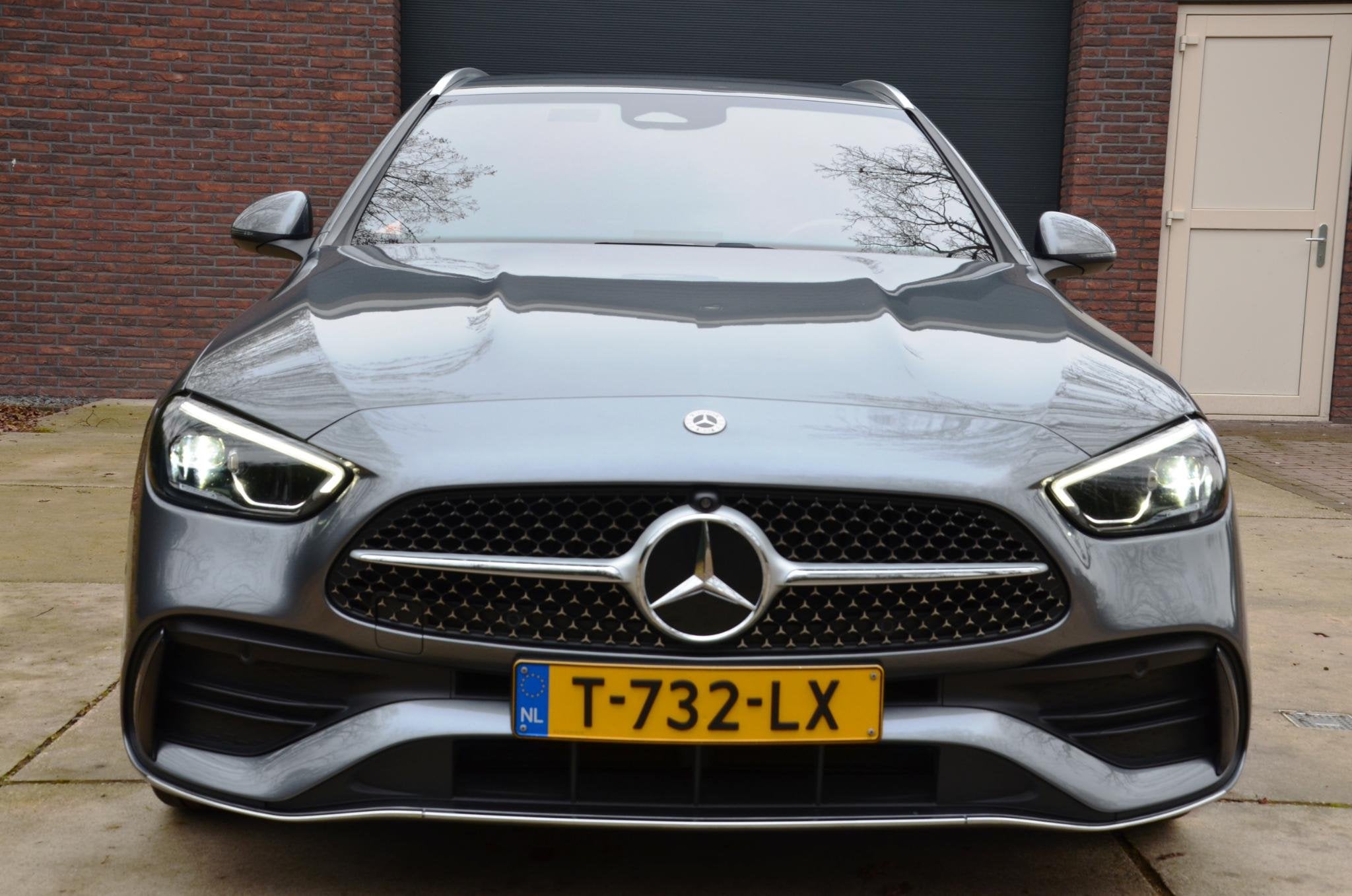 Mercedes-Benz C-klasse Estate 300 e AMG Line Automaat/Navi/P, Automaat, Achterwielaandrijving, Euro 6, 4 cilinders