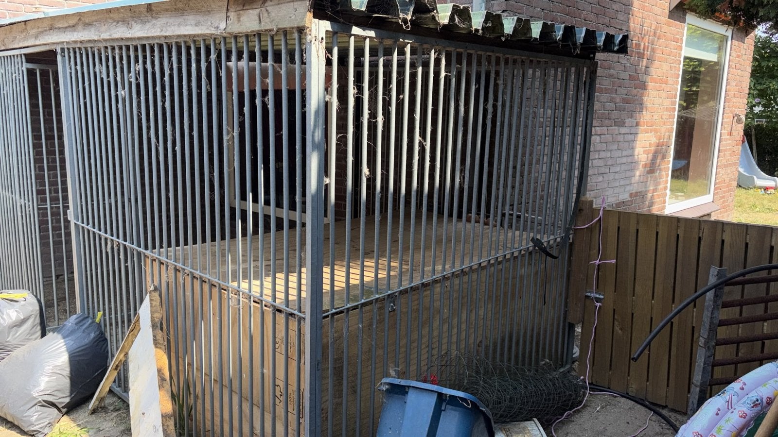 Hondenkennel, Dieren en Toebehoren, Hondenhokken, Ophalen, Hondenkennel, 110 cm of meer, 100 cm of meer