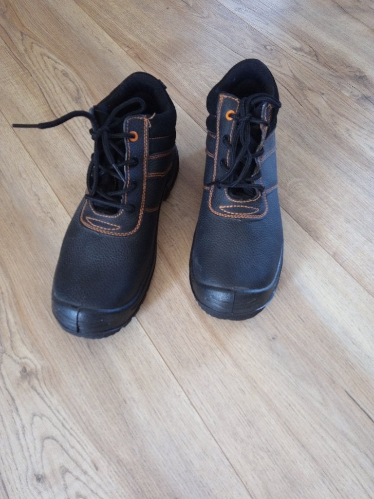 werkschoenen mt. 42, Kleding | Heren, Ophalen of Verzenden, Nieuw, Zwart, Werkschoenen
