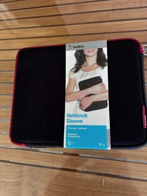 Belkin netbook hoes, Computers en Software, Ophalen of Verzenden, Nieuw, 10 inch, Bescherming voor- en achterkant