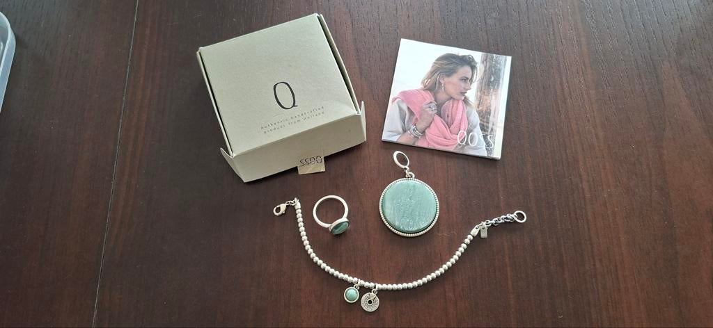 Qoss set: ring, armband en hanger met groene natuursteen, Ophalen of Verzenden, Zo goed als nieuw, Groen, Zilver