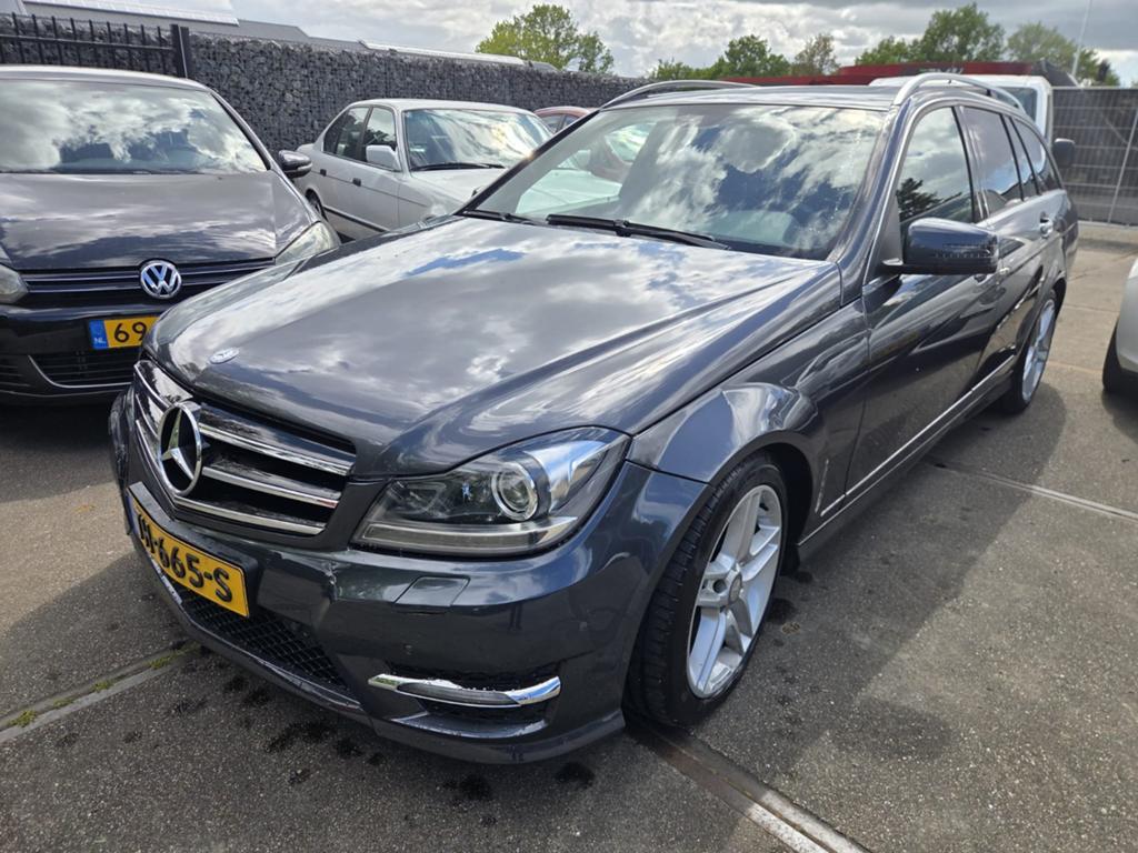 Mercedes-Benz C-Klasse C300 CDI v6 Blueefficiency Aut., Auto's, Mercedes-Benz, Automaat, 1800 kg, 197 €/maand, 2987 cc