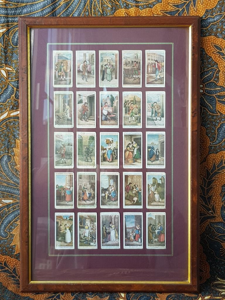 25 mooie oude Engelse sigarettenplaatjes ingelijst 50,2 cm.