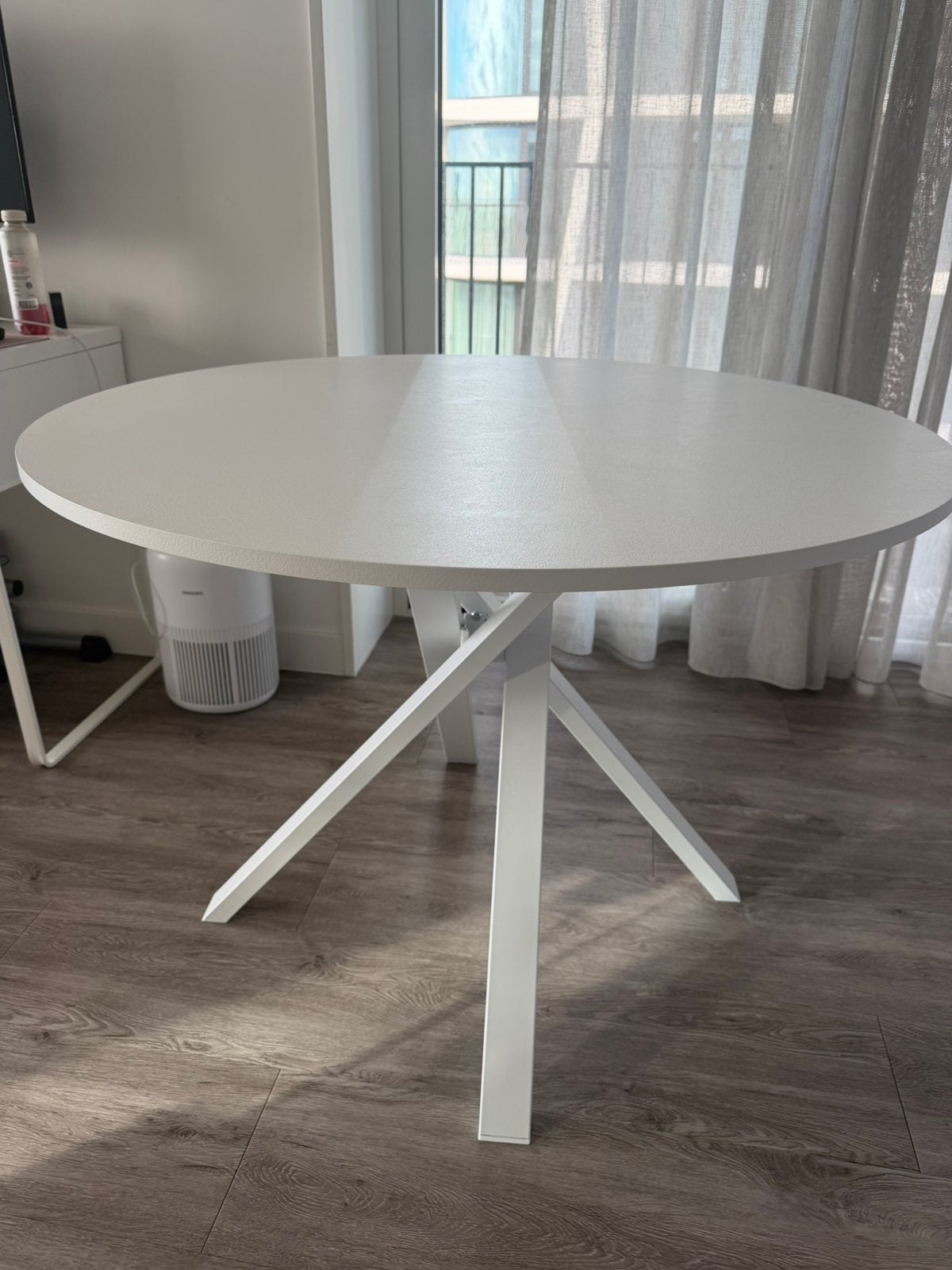 IKEA MARIEDAMM Ronde Eettafel – Volledig Wit – Ø105 cm, Huis en Inrichting, Ophalen, Zo goed als nieuw, Rond, 100 tot 150 cm