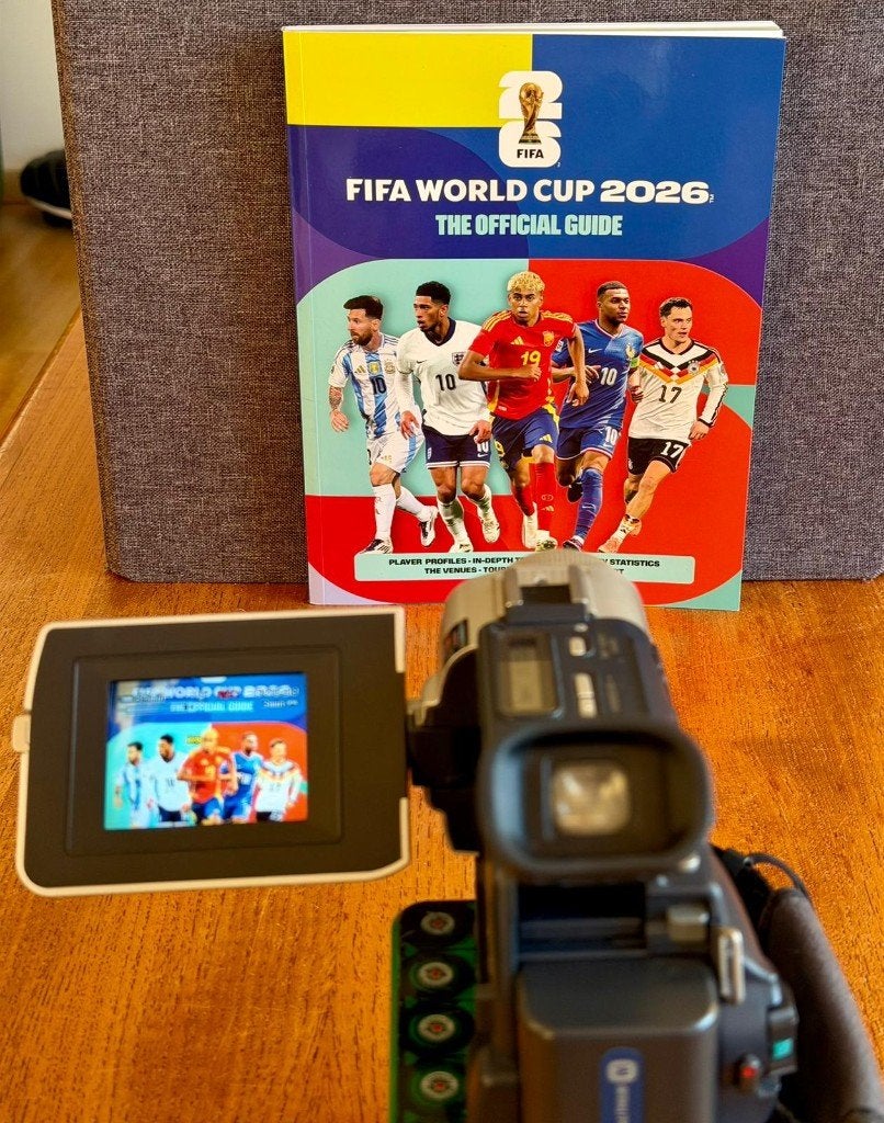 Sony DCR TRV15E MiniDV Handycam, FireWire, Digitaliseren, Mini dv, 20x of meer, Ophalen of Verzenden, Zo goed als nieuw