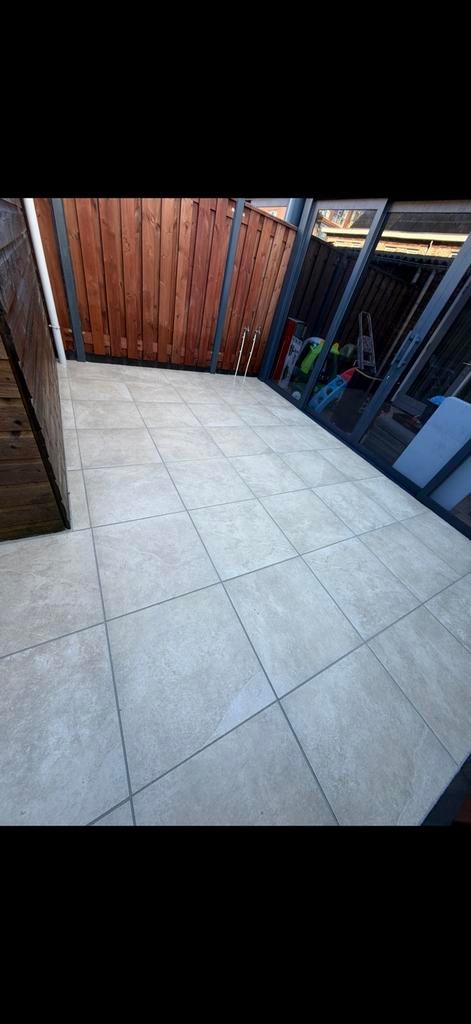 Stratenmaker, Diensten en Vakmensen, Tuinmannen en Stratenmakers, Bestrating