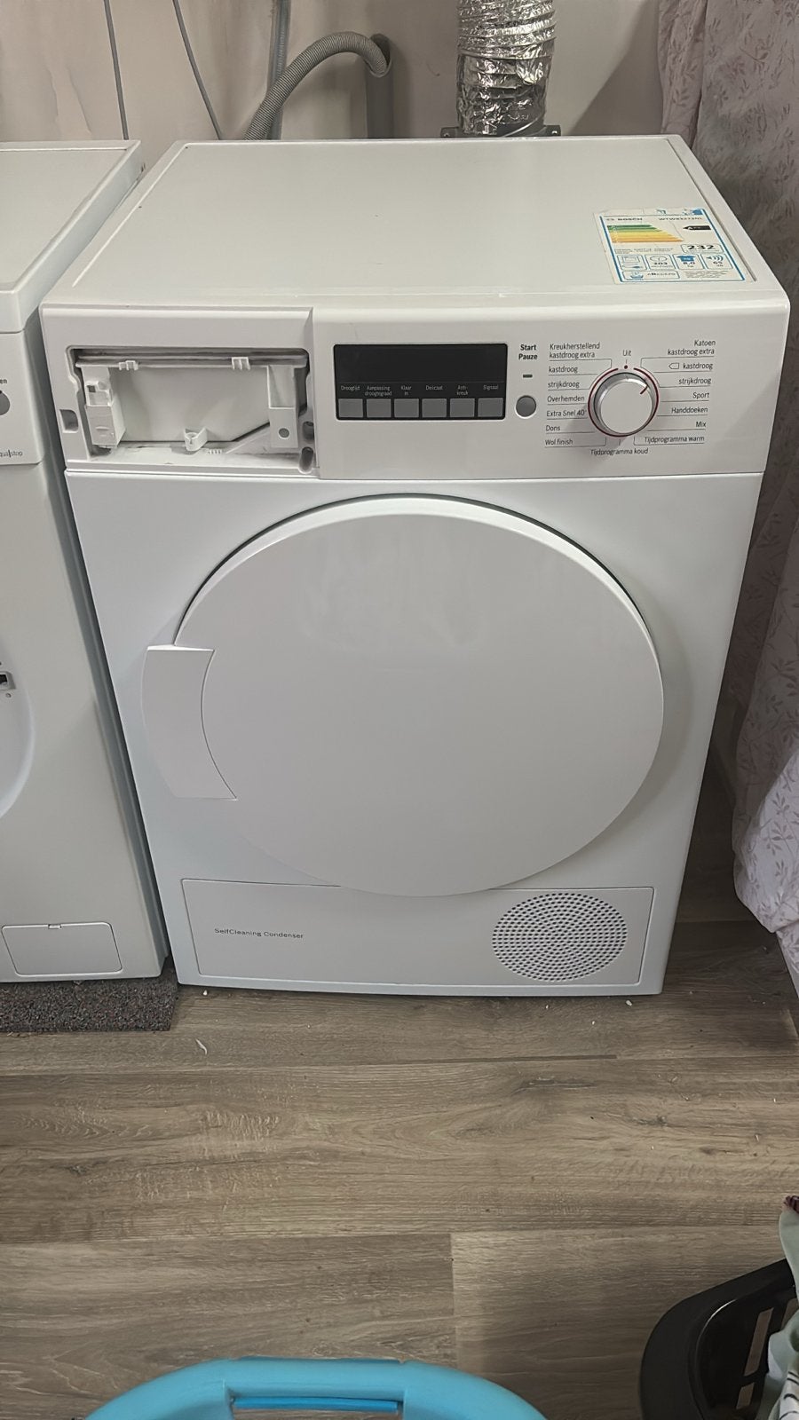 Bosch Serie 4 SelfCleaning Condenser Droger voor 150 euro, Witgoed en Apparatuur, Ophalen, 8 tot 10 kg, Zo goed als nieuw, Voorlader