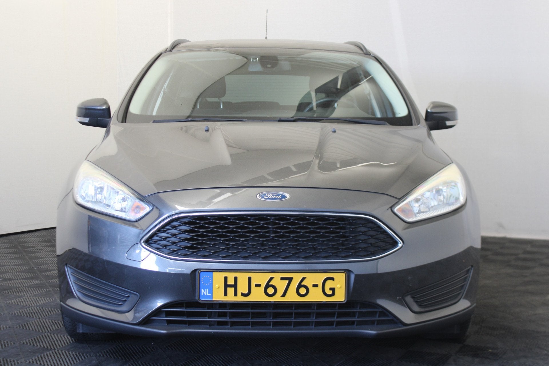 Ford FOCUS Wagon 1.0 Trend Edition (bj 2015), Gebruikt, Origineel Nederlands, Handgeschakeld, Navigatiesysteem