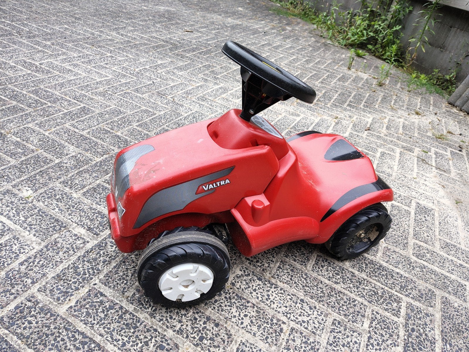 Valtra loopauto voor kinderen, Ophalen, Gebruikt