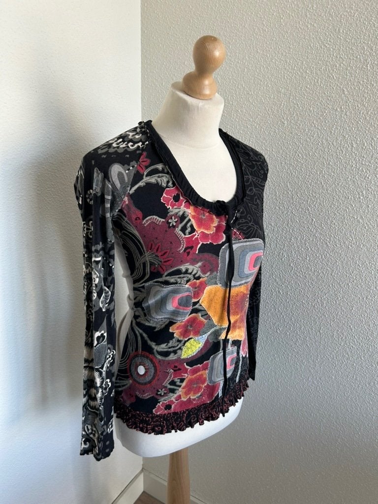 Desigual maat M leuke retro top shirt longsleeve 2233, Kleding | Dames, Maat 38/40 (M), Meerkleurig, Desigual, Ophalen of Verzenden